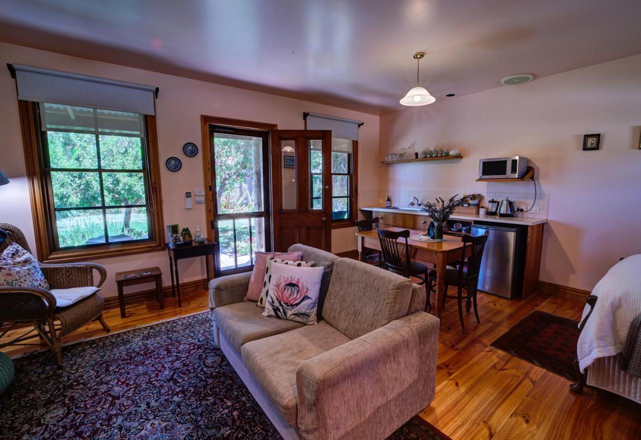 Cherry Plum Cottages Port Fairy Dış mekan fotoğraf